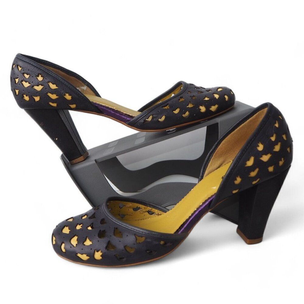 Faryl Robin Perforated‎ Heels Navy / Yellow Women's 10